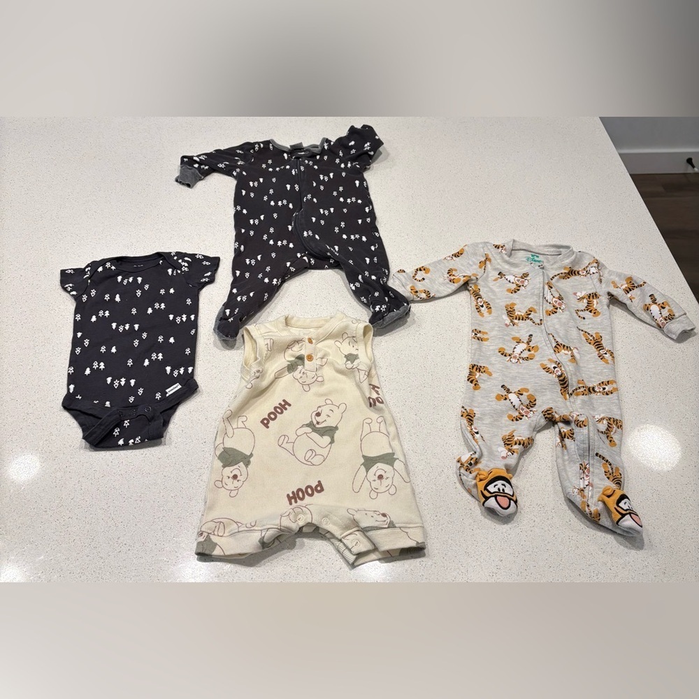 Disney and Gerber 4 piece bundle. Size 3-6 months